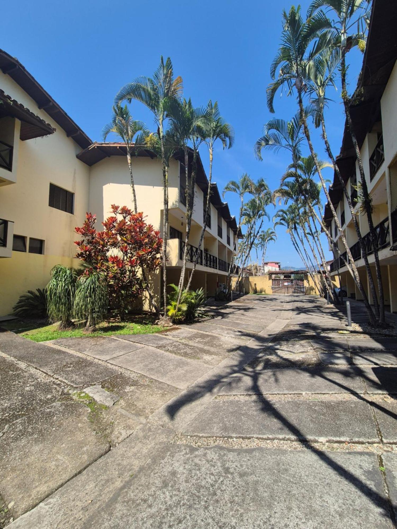 Casa 7 Em Ubatuba No Centro Condominio Com Piscina E Churrasqueira 외부 사진